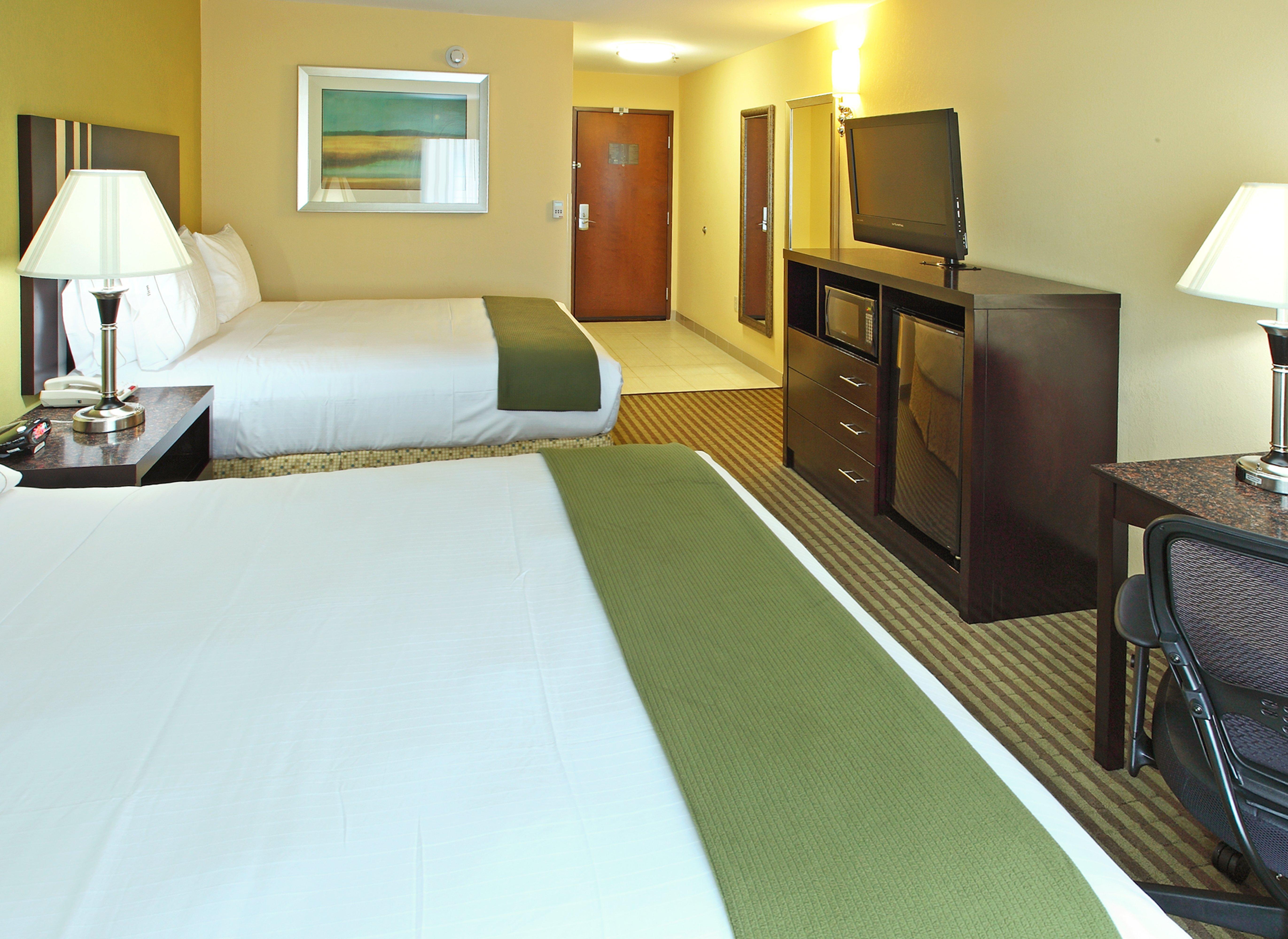 Holiday Inn Express Hotel & Suites Carthage, An Ihg Hotel Екстериор снимка